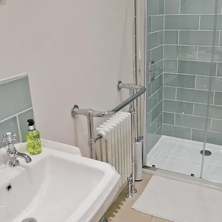 度假居 Abbeydale Town House